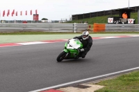 Motorcycle-action-photographs;Trackday-digital-images;event-digital-images;eventdigitalimages;no-limits-trackday;peter-wileman-photography;snetterton;snetterton-circuit-norfolk;snetterton-photographs;trackday;trackday-photos