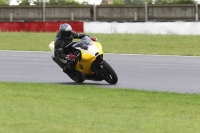 Motorcycle-action-photographs;Trackday-digital-images;event-digital-images;eventdigitalimages;no-limits-trackday;peter-wileman-photography;snetterton;snetterton-circuit-norfolk;snetterton-photographs;trackday;trackday-photos