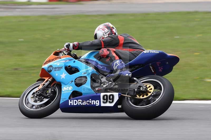 Motorcycle action photographs;Trackday digital images;event digital images;eventdigitalimages;no limits trackday;peter wileman photography;snetterton;snetterton circuit norfolk;snetterton photographs;trackday;trackday photos