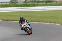 Motorcycle-action-photographs;Trackday-digital-images;event-digital-images;eventdigitalimages;no-limits-trackday;peter-wileman-photography;snetterton;snetterton-circuit-norfolk;snetterton-photographs;trackday;trackday-photos