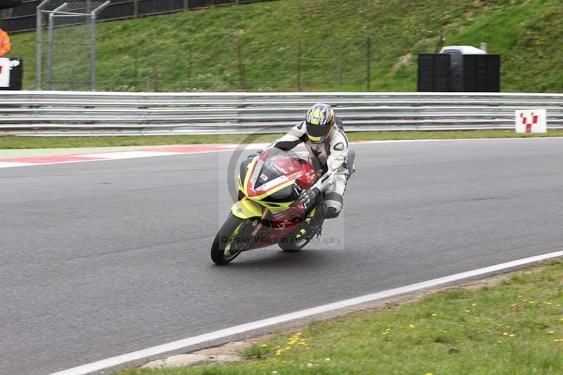 Motorcycle action photographs;Trackday digital images;event digital images;eventdigitalimages;no limits trackday;peter wileman photography;snetterton;snetterton circuit norfolk;snetterton photographs;trackday;trackday photos