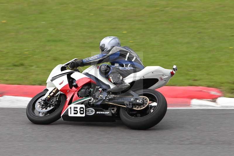 Motorcycle action photographs;Trackday digital images;event digital images;eventdigitalimages;no limits trackday;peter wileman photography;snetterton;snetterton circuit norfolk;snetterton photographs;trackday;trackday photos