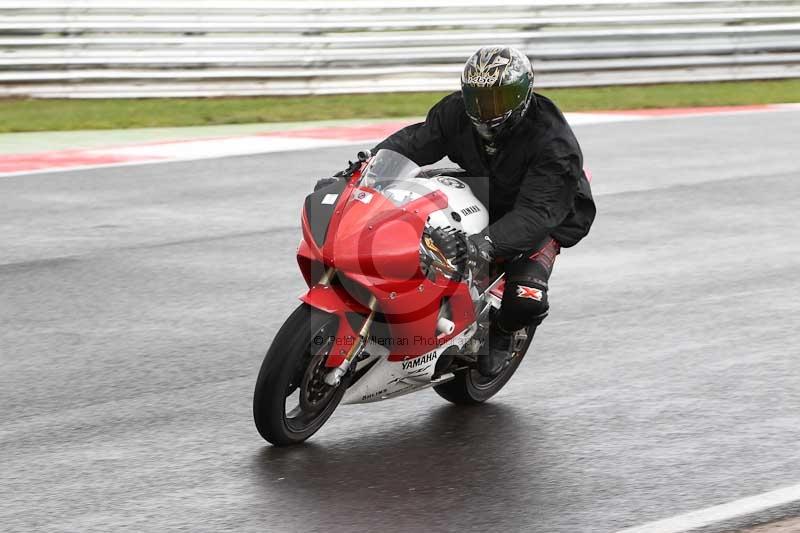 Motorcycle action photographs;Trackday digital images;event digital images;eventdigitalimages;no limits trackday;peter wileman photography;snetterton;snetterton circuit norfolk;snetterton photographs;trackday;trackday photos