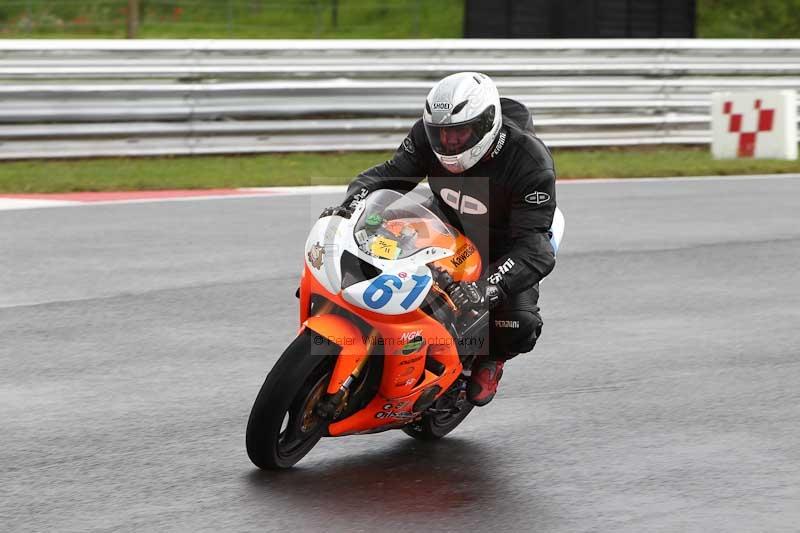 Motorcycle action photographs;Trackday digital images;event digital images;eventdigitalimages;no limits trackday;peter wileman photography;snetterton;snetterton circuit norfolk;snetterton photographs;trackday;trackday photos
