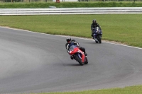 Motorcycle-action-photographs;Trackday-digital-images;event-digital-images;eventdigitalimages;no-limits-trackday;peter-wileman-photography;snetterton;snetterton-circuit-norfolk;snetterton-photographs;trackday;trackday-photos