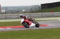 Motorcycle-action-photographs;Trackday-digital-images;event-digital-images;eventdigitalimages;no-limits-trackday;peter-wileman-photography;snetterton;snetterton-circuit-norfolk;snetterton-photographs;trackday;trackday-photos