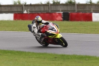 Motorcycle-action-photographs;Trackday-digital-images;event-digital-images;eventdigitalimages;no-limits-trackday;peter-wileman-photography;snetterton;snetterton-circuit-norfolk;snetterton-photographs;trackday;trackday-photos