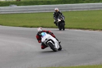 Motorcycle-action-photographs;Trackday-digital-images;event-digital-images;eventdigitalimages;no-limits-trackday;peter-wileman-photography;snetterton;snetterton-circuit-norfolk;snetterton-photographs;trackday;trackday-photos