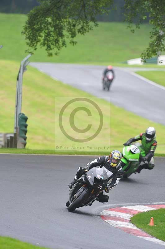 Motorcycle action photographs;Trackday digital images;cadwell;cadwell park photographs;event digital images;eventdigitalimages;motor racing louth lincolnshire;no limits trackdays;peter wileman photography;trackday;trackday photos