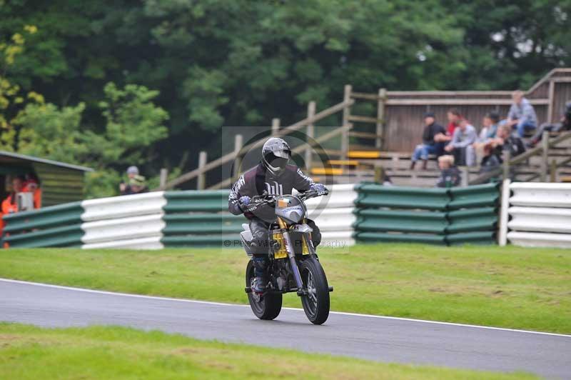 Motorcycle action photographs;Trackday digital images;cadwell;cadwell park photographs;event digital images;eventdigitalimages;motor racing louth lincolnshire;no limits trackdays;peter wileman photography;trackday;trackday photos