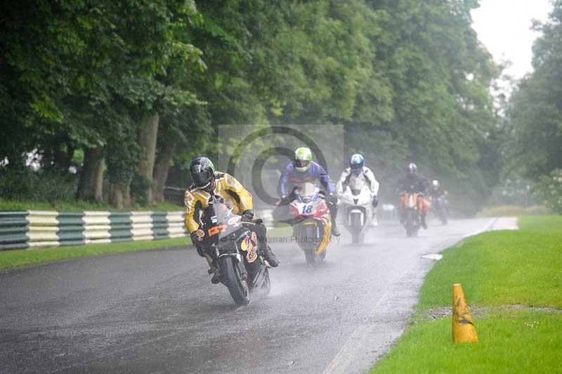 Motorcycle action photographs;Trackday digital images;cadwell;cadwell park photographs;event digital images;eventdigitalimages;motor racing louth lincolnshire;no limits trackdays;peter wileman photography;trackday;trackday photos