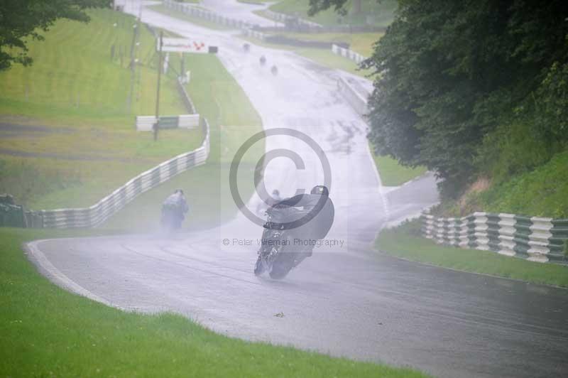 Motorcycle action photographs;Trackday digital images;cadwell;cadwell park photographs;event digital images;eventdigitalimages;motor racing louth lincolnshire;no limits trackdays;peter wileman photography;trackday;trackday photos