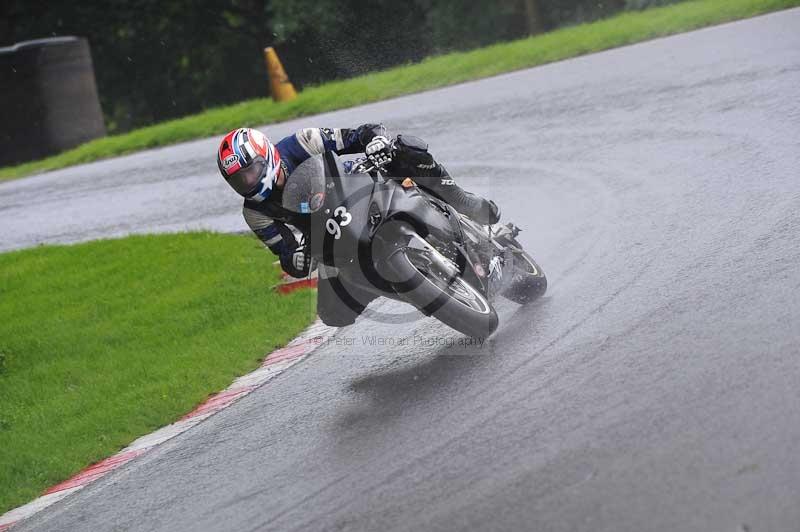 Motorcycle action photographs;Trackday digital images;cadwell;cadwell park photographs;event digital images;eventdigitalimages;motor racing louth lincolnshire;no limits trackdays;peter wileman photography;trackday;trackday photos