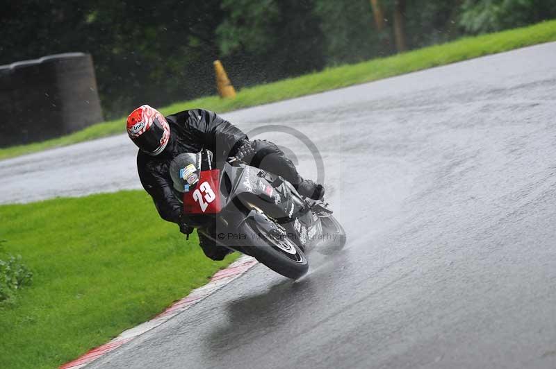 Motorcycle action photographs;Trackday digital images;cadwell;cadwell park photographs;event digital images;eventdigitalimages;motor racing louth lincolnshire;no limits trackdays;peter wileman photography;trackday;trackday photos