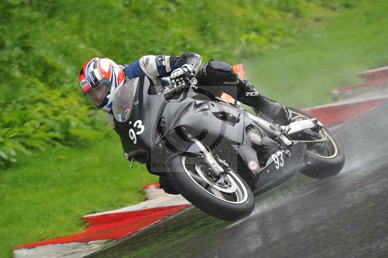 Motorcycle action photographs;Trackday digital images;cadwell;cadwell park photographs;event digital images;eventdigitalimages;motor racing louth lincolnshire;no limits trackdays;peter wileman photography;trackday;trackday photos
