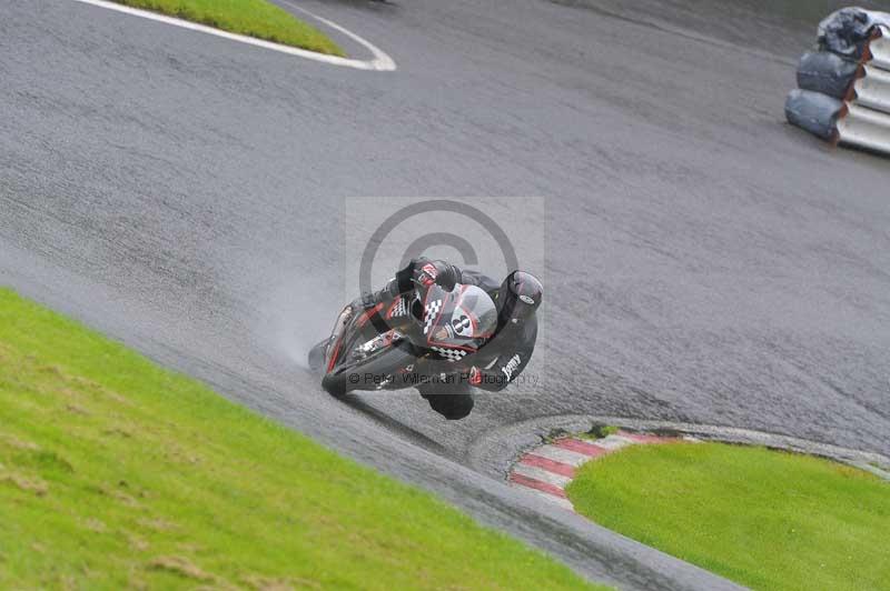 Motorcycle action photographs;Trackday digital images;cadwell;cadwell park photographs;event digital images;eventdigitalimages;motor racing louth lincolnshire;no limits trackdays;peter wileman photography;trackday;trackday photos