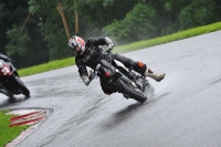 Motorcycle-action-photographs;Trackday-digital-images;cadwell;cadwell-park-photographs;event-digital-images;eventdigitalimages;motor-racing-louth-lincolnshire;no-limits-trackdays;peter-wileman-photography;trackday;trackday-photos