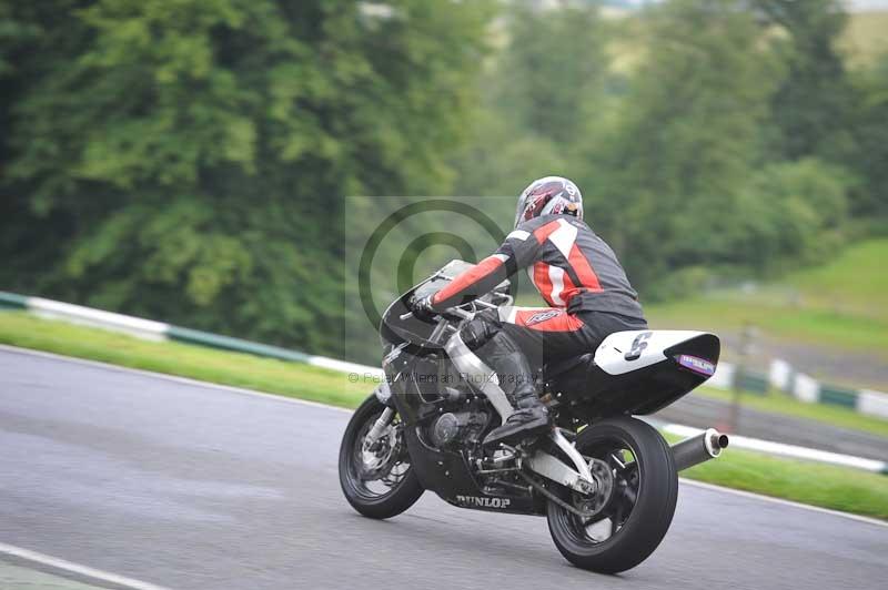 Motorcycle action photographs;Trackday digital images;cadwell;cadwell park photographs;event digital images;eventdigitalimages;motor racing louth lincolnshire;no limits trackdays;peter wileman photography;trackday;trackday photos