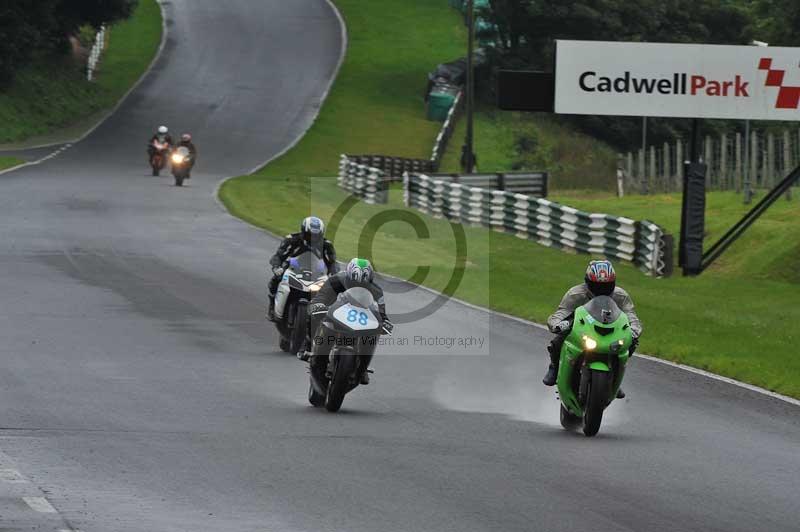 Motorcycle action photographs;Trackday digital images;cadwell;cadwell park photographs;event digital images;eventdigitalimages;motor racing louth lincolnshire;no limits trackdays;peter wileman photography;trackday;trackday photos