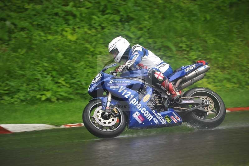 Motorcycle action photographs;Trackday digital images;cadwell;cadwell park photographs;event digital images;eventdigitalimages;motor racing louth lincolnshire;no limits trackdays;peter wileman photography;trackday;trackday photos