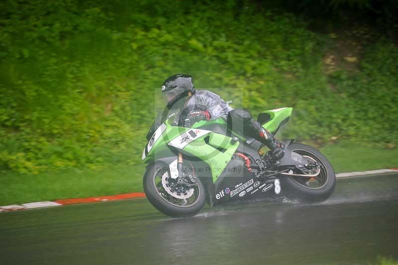 Motorcycle action photographs;Trackday digital images;cadwell;cadwell park photographs;event digital images;eventdigitalimages;motor racing louth lincolnshire;no limits trackdays;peter wileman photography;trackday;trackday photos