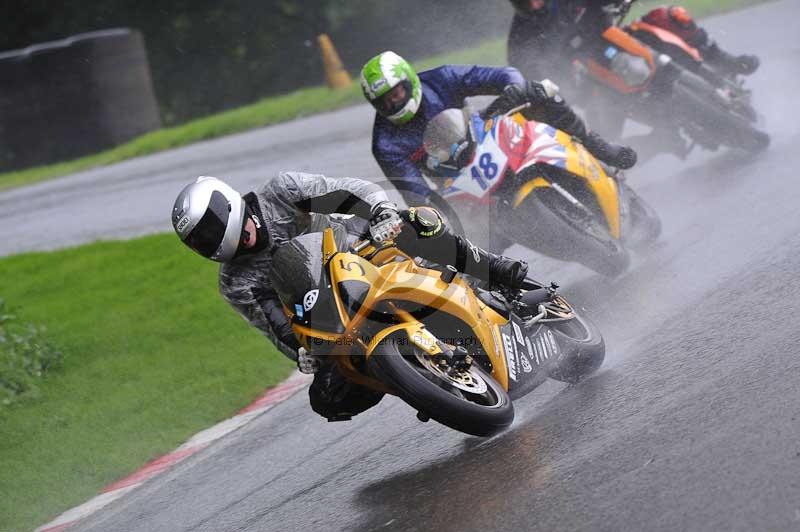 Motorcycle action photographs;Trackday digital images;cadwell;cadwell park photographs;event digital images;eventdigitalimages;motor racing louth lincolnshire;no limits trackdays;peter wileman photography;trackday;trackday photos