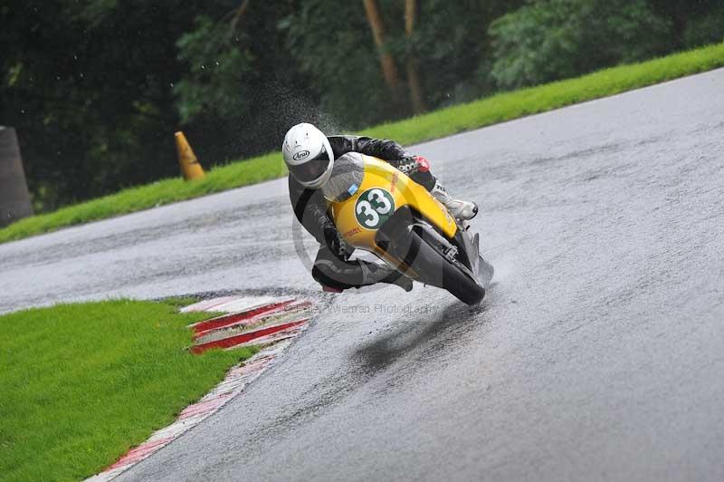 Motorcycle action photographs;Trackday digital images;cadwell;cadwell park photographs;event digital images;eventdigitalimages;motor racing louth lincolnshire;no limits trackdays;peter wileman photography;trackday;trackday photos