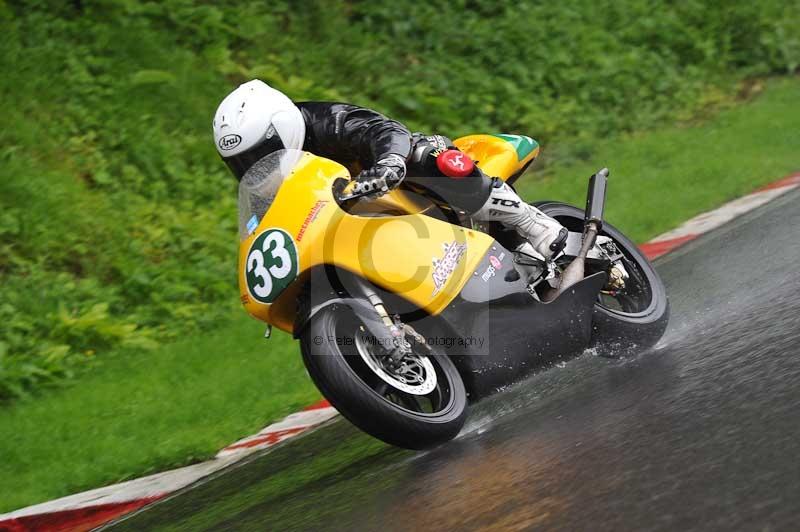 Motorcycle action photographs;Trackday digital images;cadwell;cadwell park photographs;event digital images;eventdigitalimages;motor racing louth lincolnshire;no limits trackdays;peter wileman photography;trackday;trackday photos