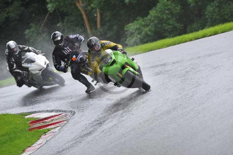 Motorcycle action photographs;Trackday digital images;cadwell;cadwell park photographs;event digital images;eventdigitalimages;motor racing louth lincolnshire;no limits trackdays;peter wileman photography;trackday;trackday photos