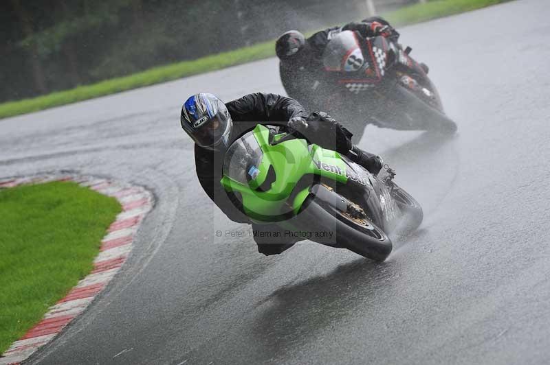 Motorcycle action photographs;Trackday digital images;cadwell;cadwell park photographs;event digital images;eventdigitalimages;motor racing louth lincolnshire;no limits trackdays;peter wileman photography;trackday;trackday photos