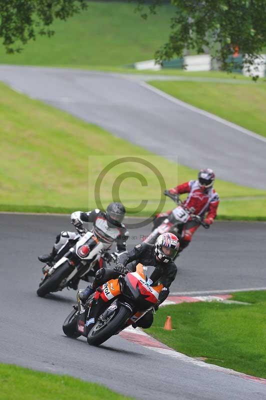 Motorcycle action photographs;Trackday digital images;cadwell;cadwell park photographs;event digital images;eventdigitalimages;motor racing louth lincolnshire;no limits trackdays;peter wileman photography;trackday;trackday photos
