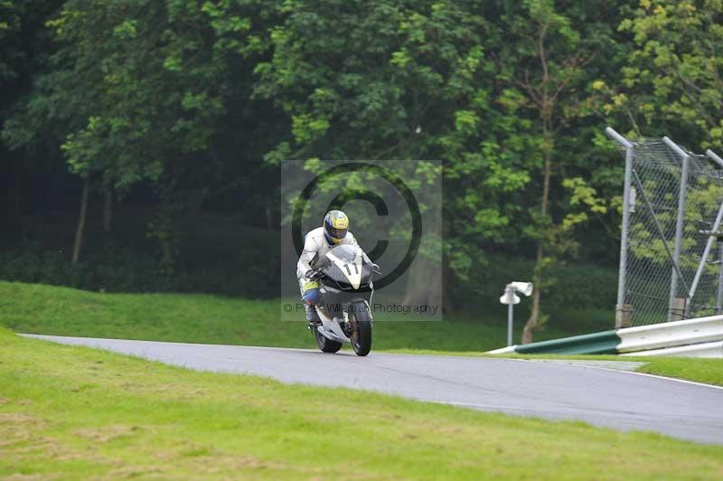 Motorcycle action photographs;Trackday digital images;cadwell;cadwell park photographs;event digital images;eventdigitalimages;motor racing louth lincolnshire;no limits trackdays;peter wileman photography;trackday;trackday photos