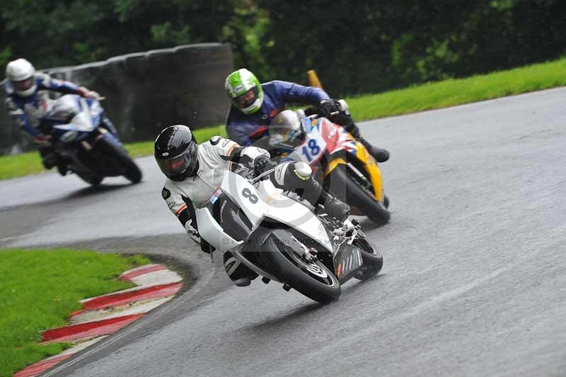 Motorcycle action photographs;Trackday digital images;cadwell;cadwell park photographs;event digital images;eventdigitalimages;motor racing louth lincolnshire;no limits trackdays;peter wileman photography;trackday;trackday photos