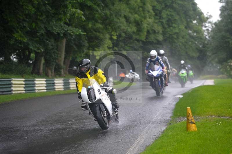 Motorcycle action photographs;Trackday digital images;cadwell;cadwell park photographs;event digital images;eventdigitalimages;motor racing louth lincolnshire;no limits trackdays;peter wileman photography;trackday;trackday photos