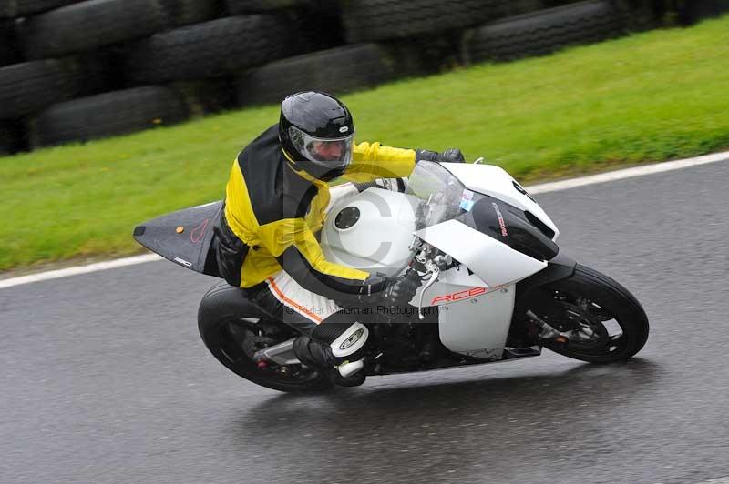 Motorcycle action photographs;Trackday digital images;cadwell;cadwell park photographs;event digital images;eventdigitalimages;motor racing louth lincolnshire;no limits trackdays;peter wileman photography;trackday;trackday photos