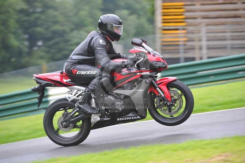 Motorcycle action photographs;Trackday digital images;cadwell;cadwell park photographs;event digital images;eventdigitalimages;motor racing louth lincolnshire;no limits trackdays;peter wileman photography;trackday;trackday photos