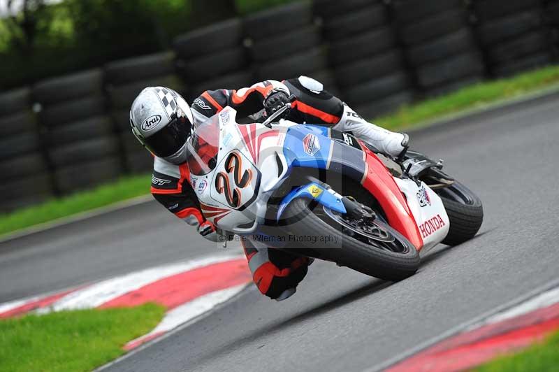 Motorcycle action photographs;Trackday digital images;cadwell;cadwell park photographs;event digital images;eventdigitalimages;motor racing louth lincolnshire;no limits trackdays;peter wileman photography;trackday;trackday photos