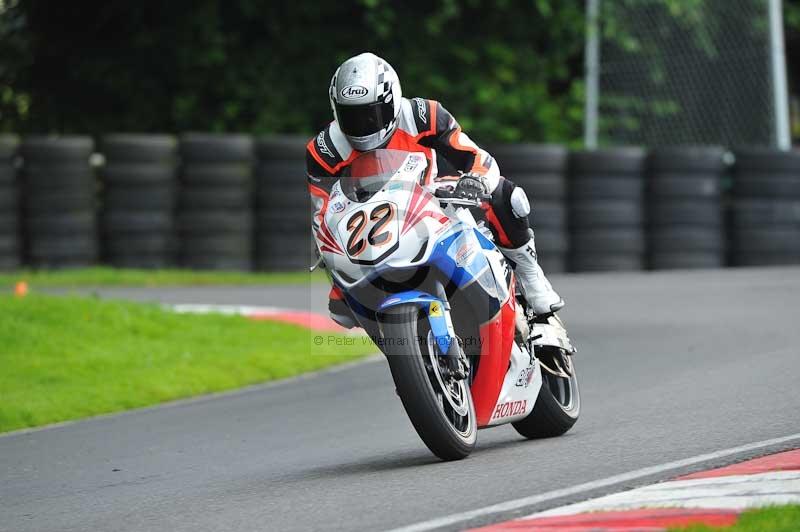 Motorcycle action photographs;Trackday digital images;cadwell;cadwell park photographs;event digital images;eventdigitalimages;motor racing louth lincolnshire;no limits trackdays;peter wileman photography;trackday;trackday photos