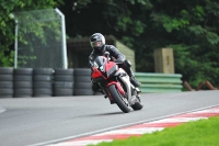 Motorcycle-action-photographs;Trackday-digital-images;cadwell;cadwell-park-photographs;event-digital-images;eventdigitalimages;motor-racing-louth-lincolnshire;no-limits-trackdays;peter-wileman-photography;trackday;trackday-photos