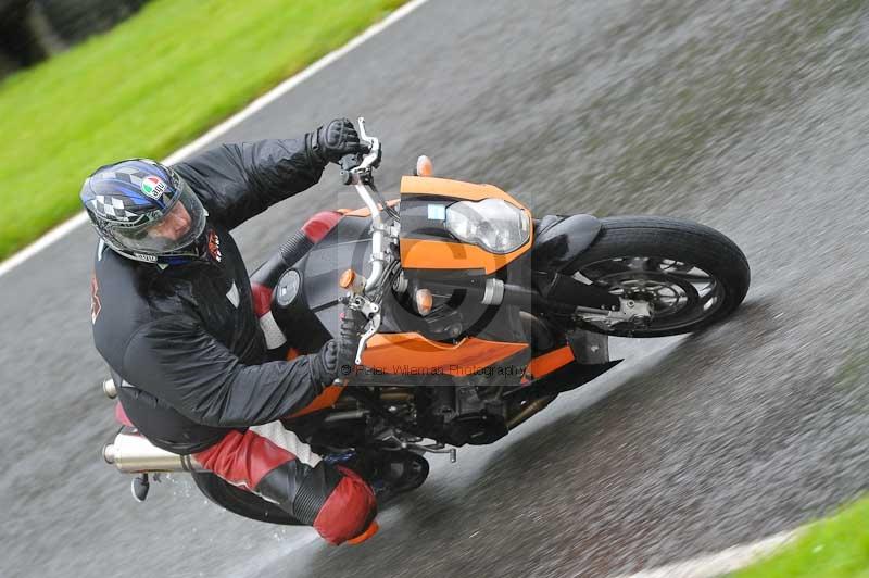 Motorcycle action photographs;Trackday digital images;cadwell;cadwell park photographs;event digital images;eventdigitalimages;motor racing louth lincolnshire;no limits trackdays;peter wileman photography;trackday;trackday photos