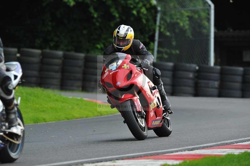 Motorcycle action photographs;Trackday digital images;cadwell;cadwell park photographs;event digital images;eventdigitalimages;motor racing louth lincolnshire;no limits trackdays;peter wileman photography;trackday;trackday photos