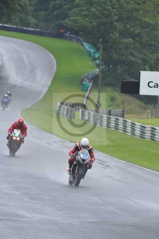 Motorcycle action photographs;Trackday digital images;cadwell;cadwell park photographs;event digital images;eventdigitalimages;motor racing louth lincolnshire;no limits trackdays;peter wileman photography;trackday;trackday photos