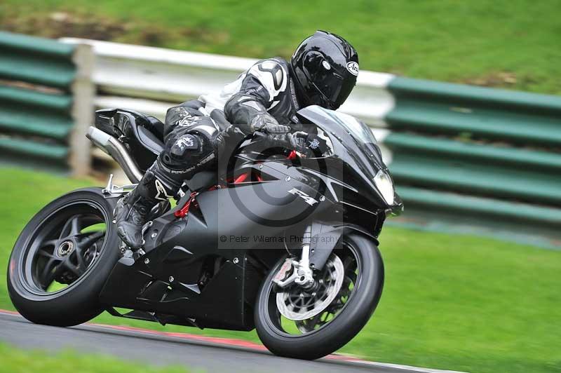 Motorcycle action photographs;Trackday digital images;cadwell;cadwell park photographs;event digital images;eventdigitalimages;motor racing louth lincolnshire;no limits trackdays;peter wileman photography;trackday;trackday photos