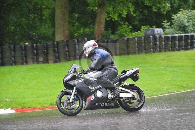 Motorcycle action photographs;Trackday digital images;cadwell;cadwell park photographs;event digital images;eventdigitalimages;motor racing louth lincolnshire;no limits trackdays;peter wileman photography;trackday;trackday photos