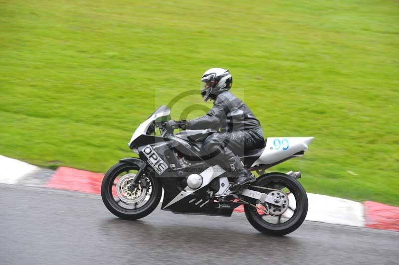 Motorcycle action photographs;Trackday digital images;cadwell;cadwell park photographs;event digital images;eventdigitalimages;motor racing louth lincolnshire;no limits trackdays;peter wileman photography;trackday;trackday photos