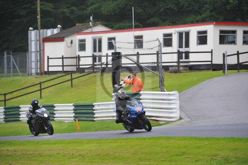 Motorcycle action photographs;Trackday digital images;cadwell;cadwell park photographs;event digital images;eventdigitalimages;motor racing louth lincolnshire;no limits trackdays;peter wileman photography;trackday;trackday photos