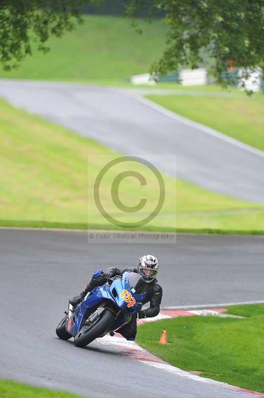 Motorcycle action photographs;Trackday digital images;cadwell;cadwell park photographs;event digital images;eventdigitalimages;motor racing louth lincolnshire;no limits trackdays;peter wileman photography;trackday;trackday photos