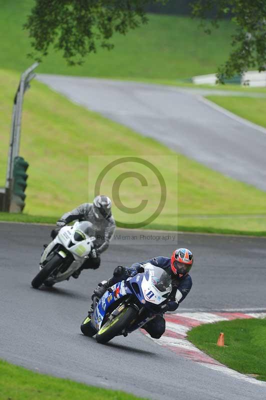 Motorcycle action photographs;Trackday digital images;cadwell;cadwell park photographs;event digital images;eventdigitalimages;motor racing louth lincolnshire;no limits trackdays;peter wileman photography;trackday;trackday photos
