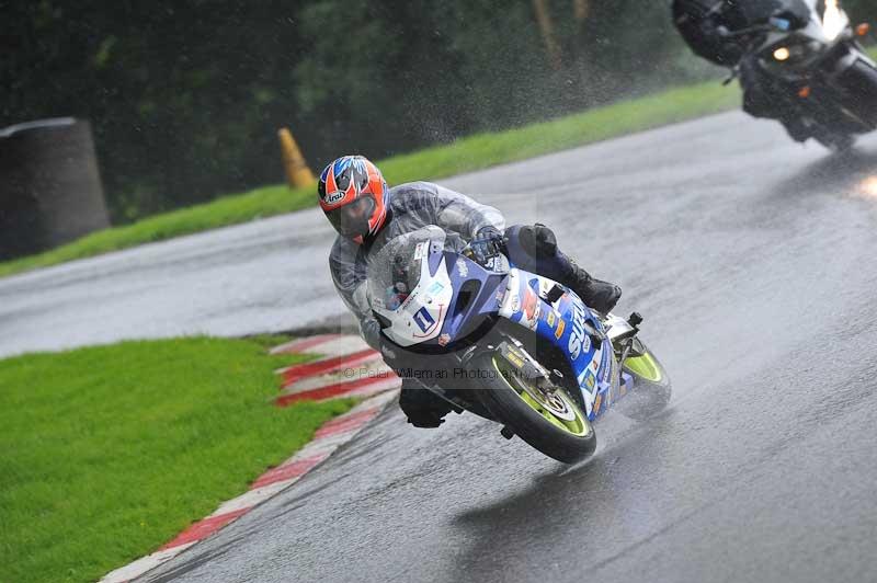 Motorcycle action photographs;Trackday digital images;cadwell;cadwell park photographs;event digital images;eventdigitalimages;motor racing louth lincolnshire;no limits trackdays;peter wileman photography;trackday;trackday photos