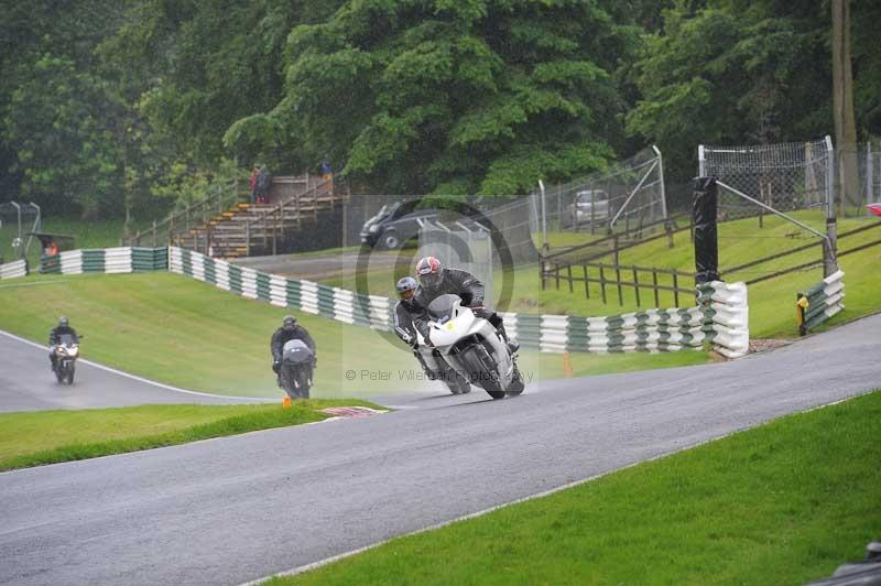 Motorcycle action photographs;Trackday digital images;cadwell;cadwell park photographs;event digital images;eventdigitalimages;motor racing louth lincolnshire;no limits trackdays;peter wileman photography;trackday;trackday photos